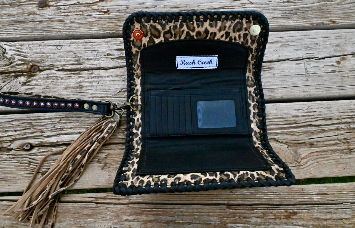 Clutch wallet