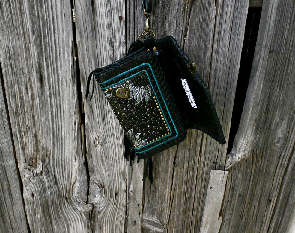 Sage Clutch