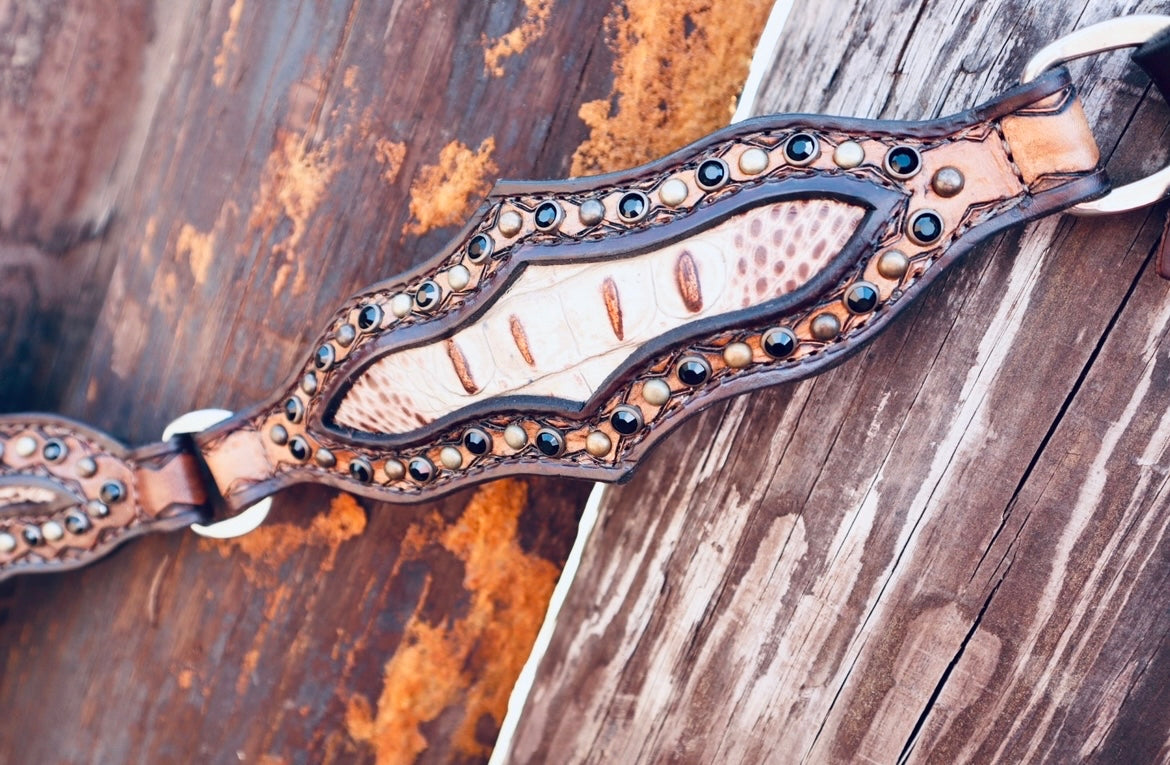 Breast Collar