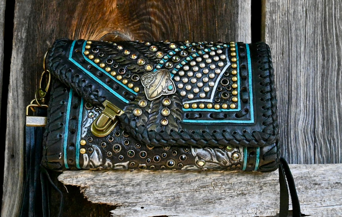 Sage Clutch
