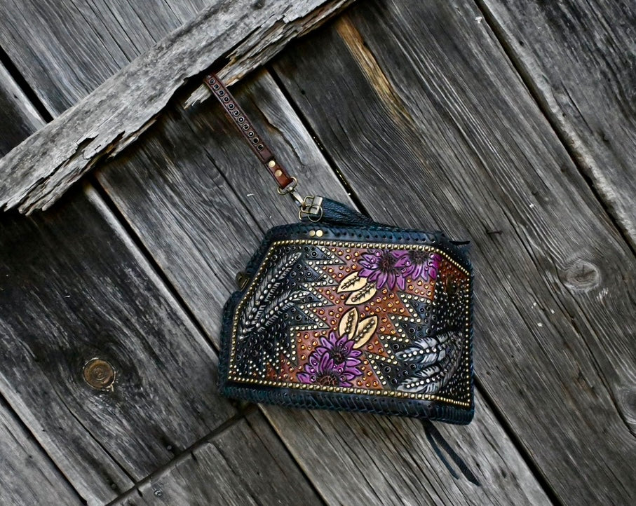 Sage Clutch