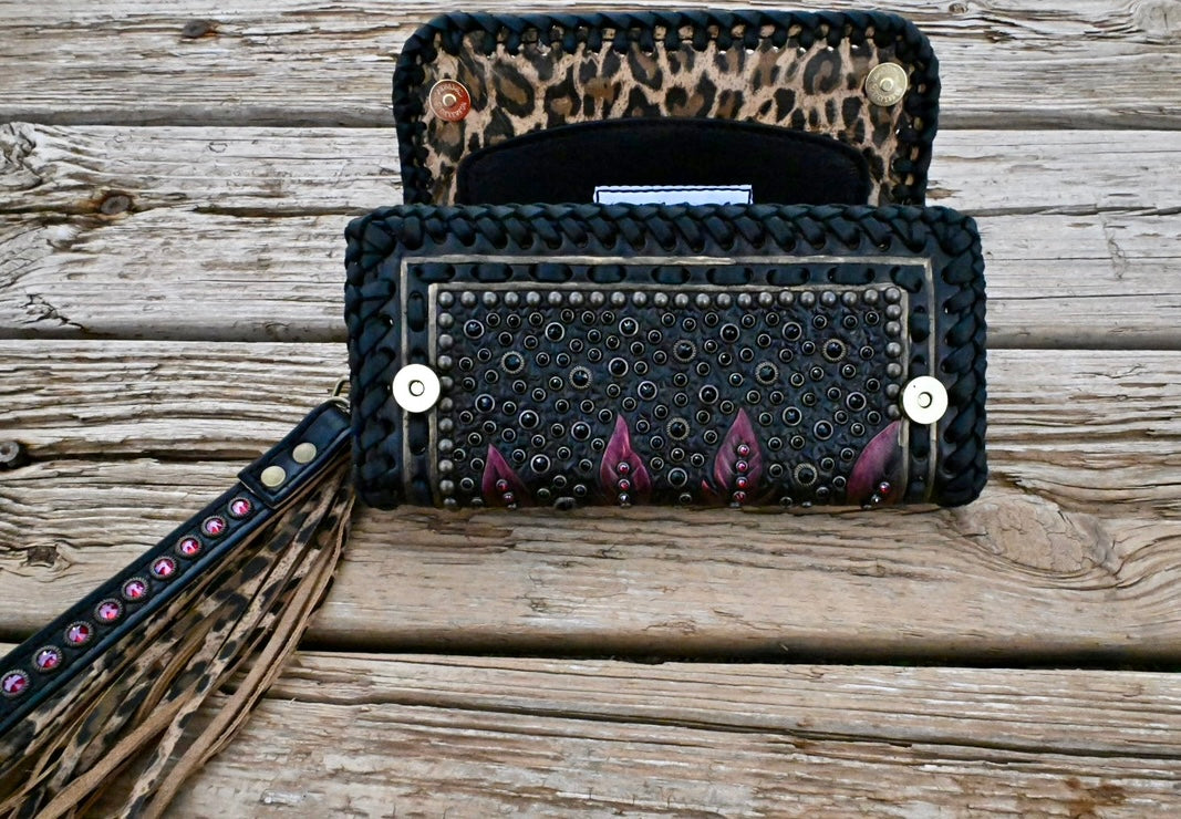 Clutch wallet