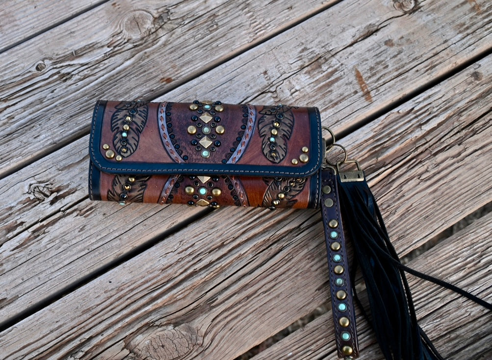 Clutch wallet