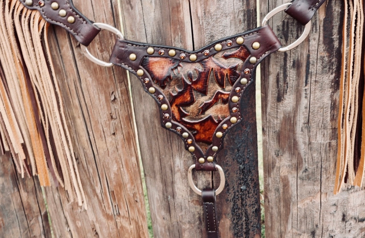 Breast Collar