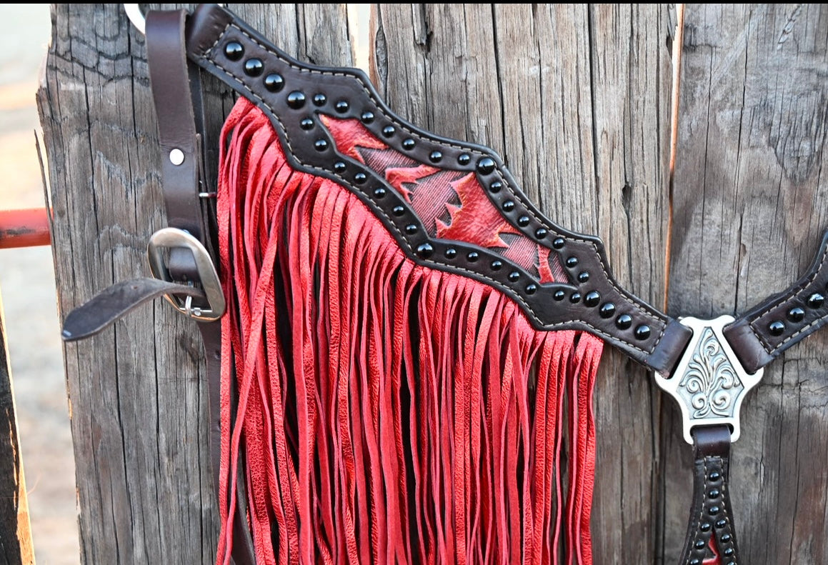Breast Collar